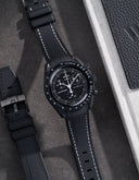 Curved Vertech Rubber Strap - Black & White Stitches - OM Luxury